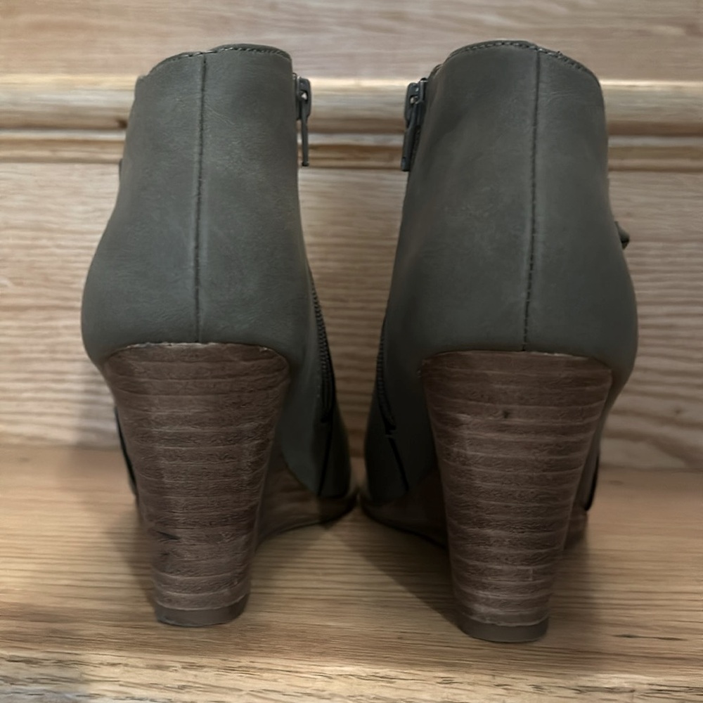 Wedge Bootie - Picture 5 of 6